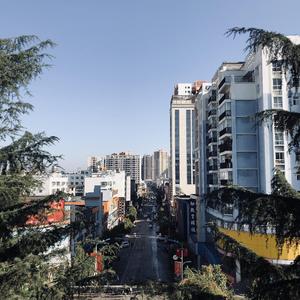 白洁公交车被挺进体内H视频
